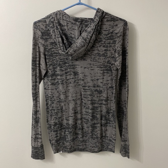 ten tree lightweight hoodie - Picture 3 of 3